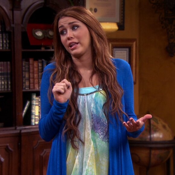 Free People Soledad Top ASO Miley Stewart - Picture 9 of 10